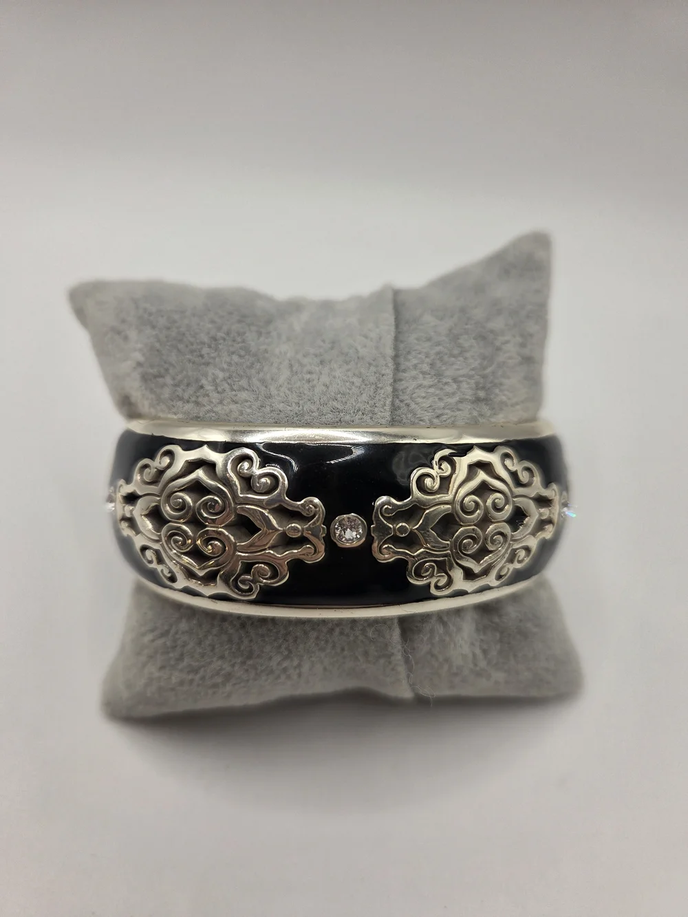 1734. Brighton Black Enamel and Silver Filigree Bangle